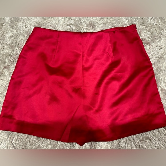 Vici Berry Pink Libby Satin Pleated Front Skort (NWT) - Picture 7 of 7